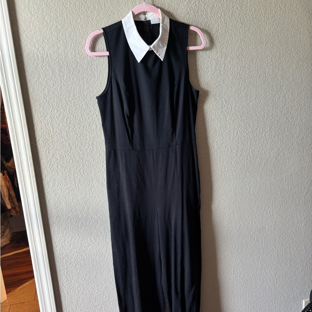 Black Sleeveless Jumpsuit with White Collar